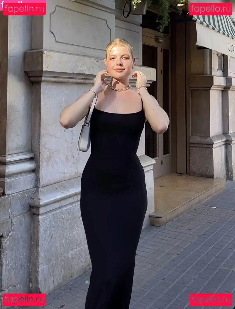 Vallixpauline Onlyfans Photo Gallery 