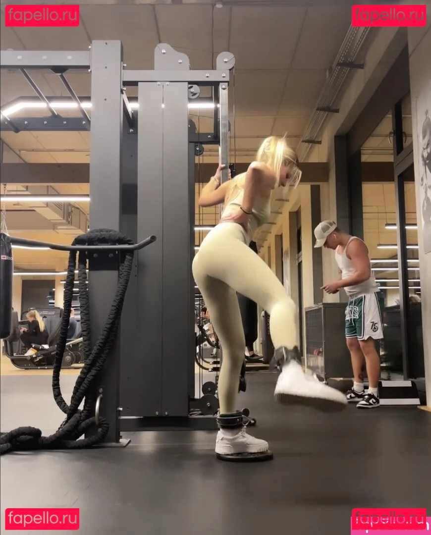 Vallixpauline Onlyfans Photo Gallery 