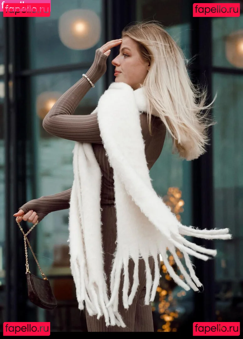 Vallixpauline Onlyfans Photo Gallery 