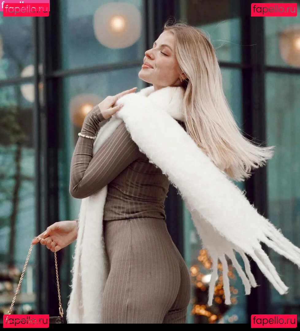 Vallixpauline Onlyfans Photo Gallery 