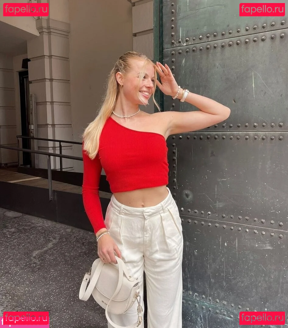 Vallixpauline Onlyfans Photo Gallery 