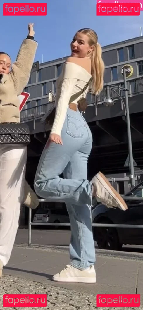 Vallixpauline Onlyfans Photo Gallery 