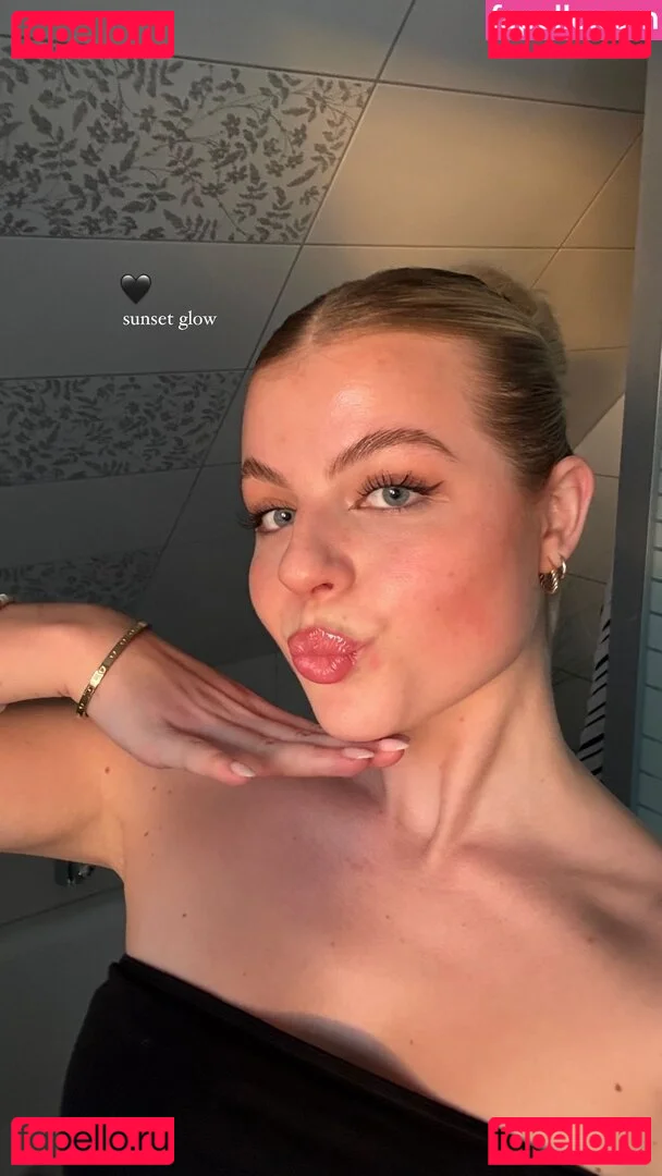 Vallixpauline Onlyfans Photo Gallery 