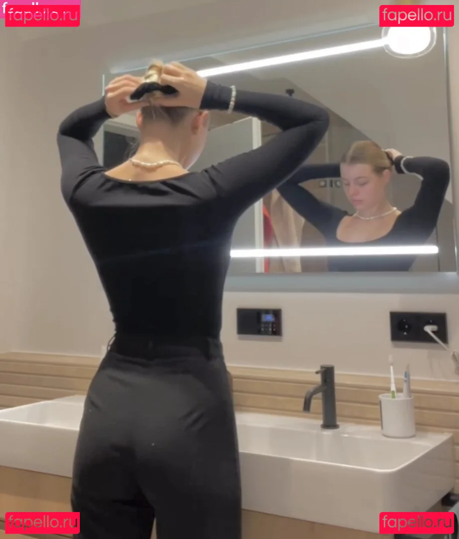 Vallixpauline Onlyfans Photo Gallery 