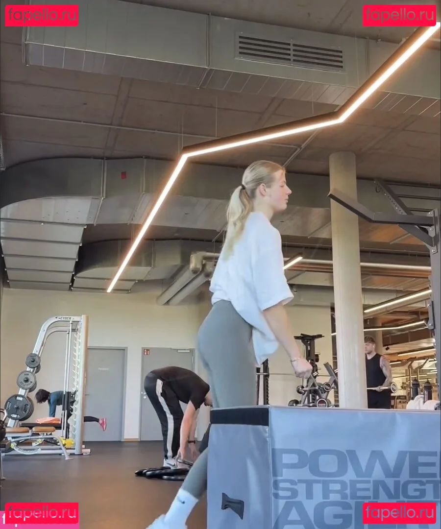 Vallixpauline Onlyfans Photo Gallery 