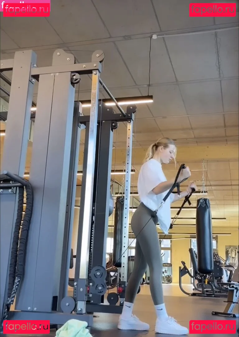 Vallixpauline Onlyfans Photo Gallery 