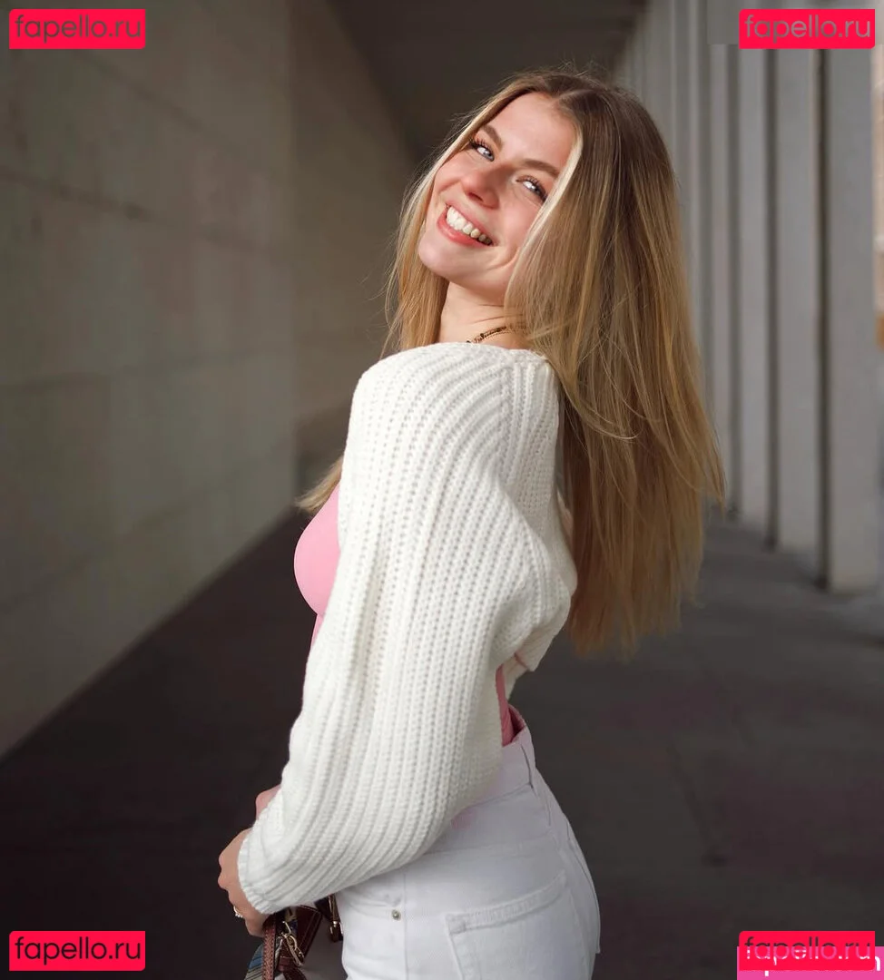 Vallixpauline Onlyfans Photo Gallery 