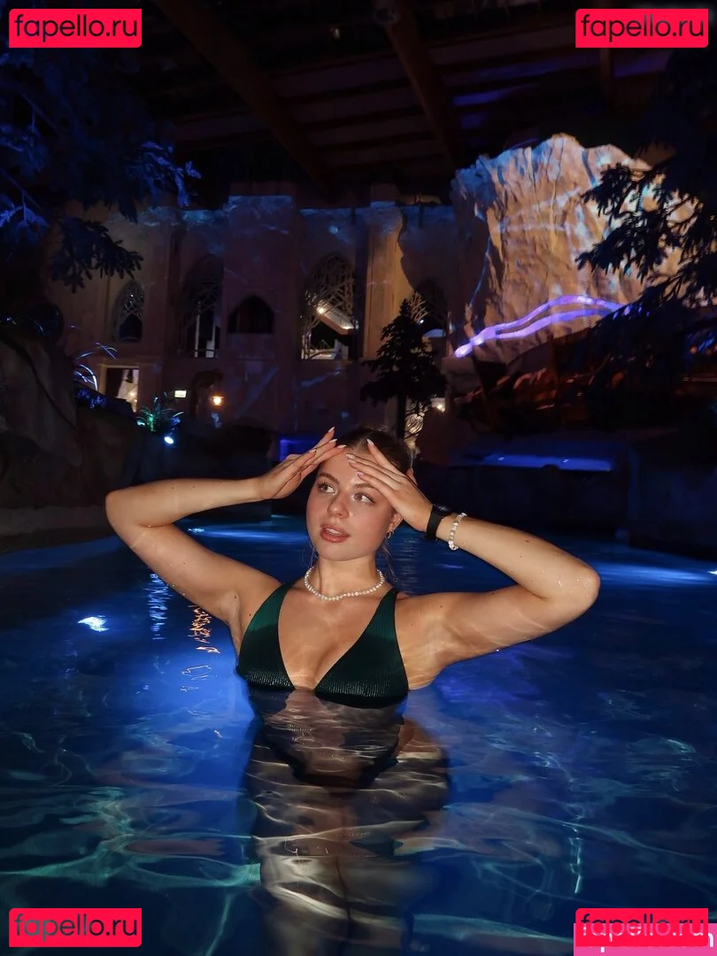 Vallixpauline Onlyfans Photo Gallery 