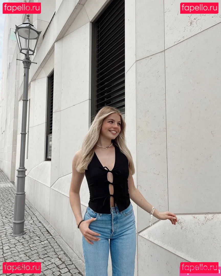 Vallixpauline Onlyfans Photo Gallery 