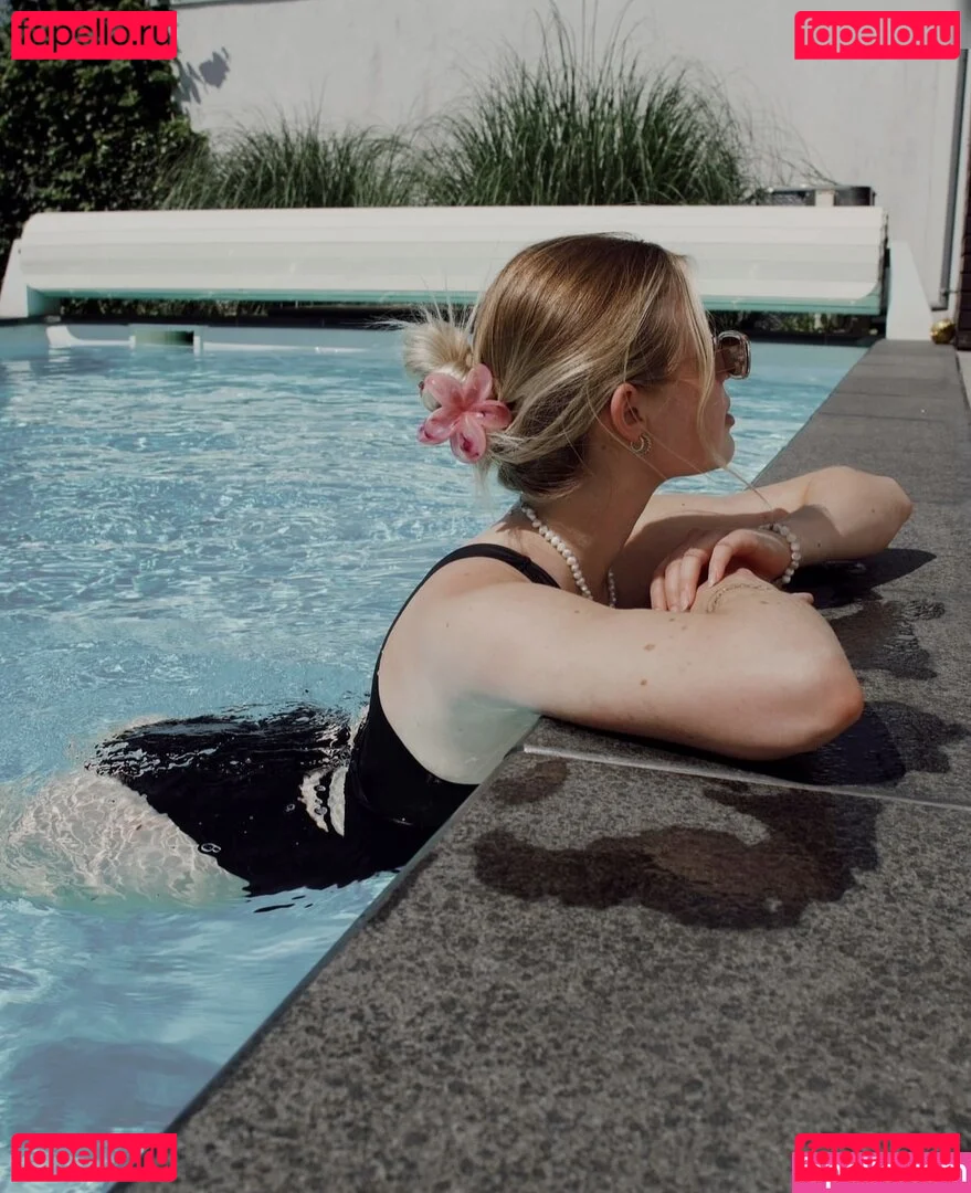 Vallixpauline Onlyfans Photo Gallery 