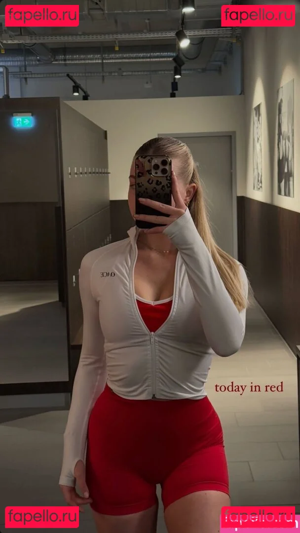 Vallixpauline Onlyfans Photo Gallery 