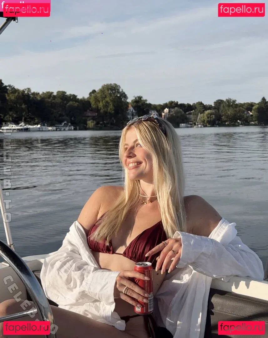 Vallixpauline Onlyfans Photo Gallery 