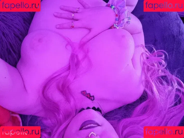 CosplayShino Onlyfans Photo Gallery 