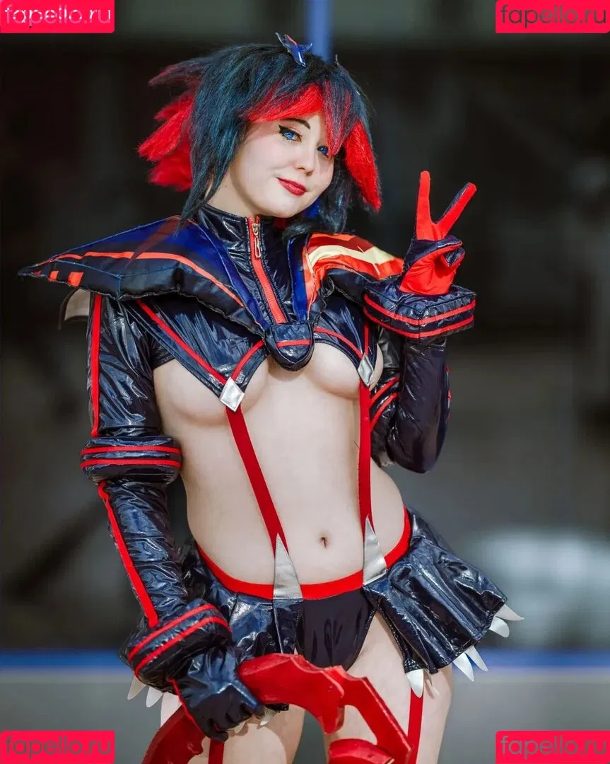 CosplayShino Onlyfans Photo Gallery 