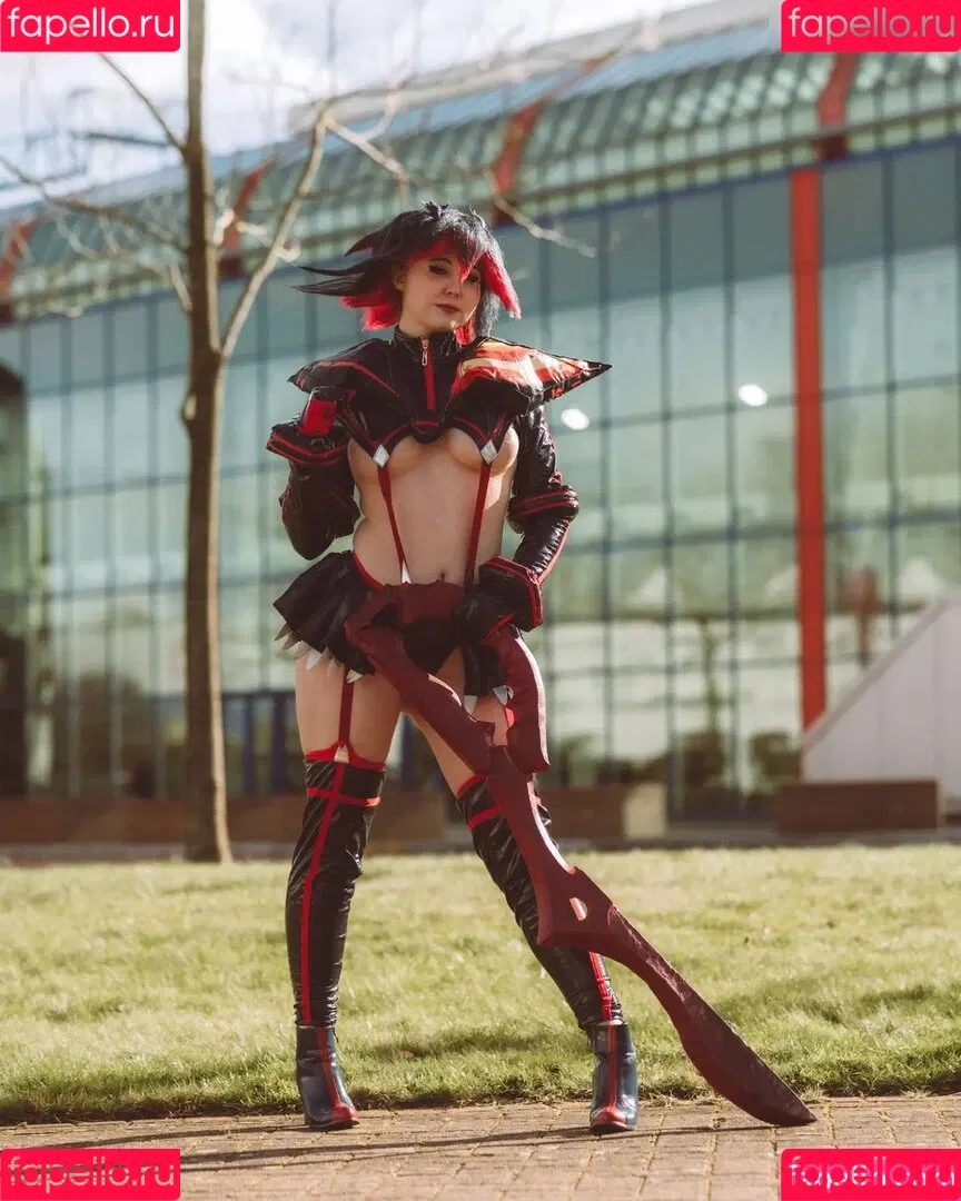 CosplayShino Onlyfans Photo Gallery 