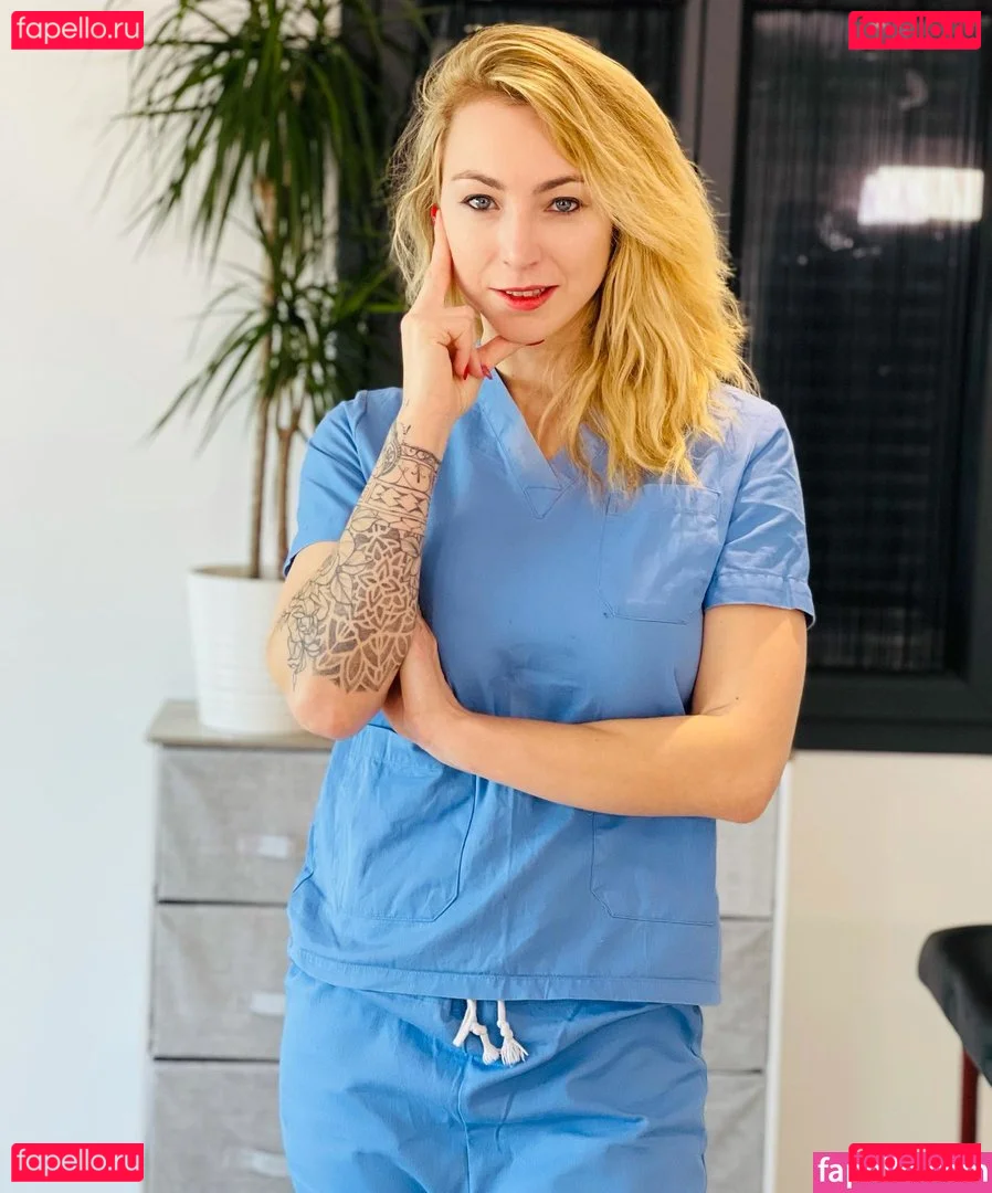 Elisa Calvi Onlyfans Photo Gallery 