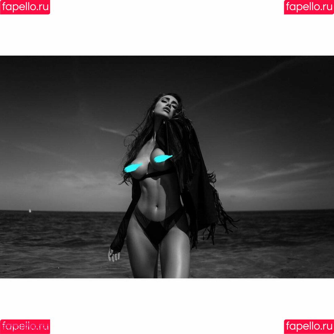 Victoria Moore Onlyfans Photo Gallery 