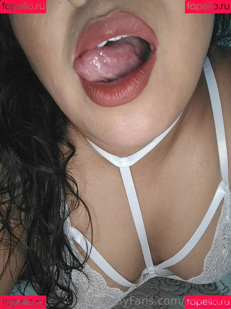 beth_bb Onlyfans Photo Gallery 
