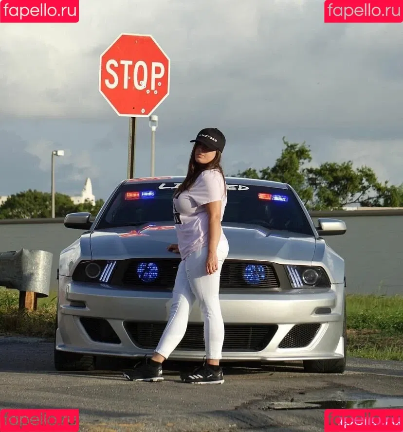 Stefanie Juicy Onlyfans Photo Gallery 