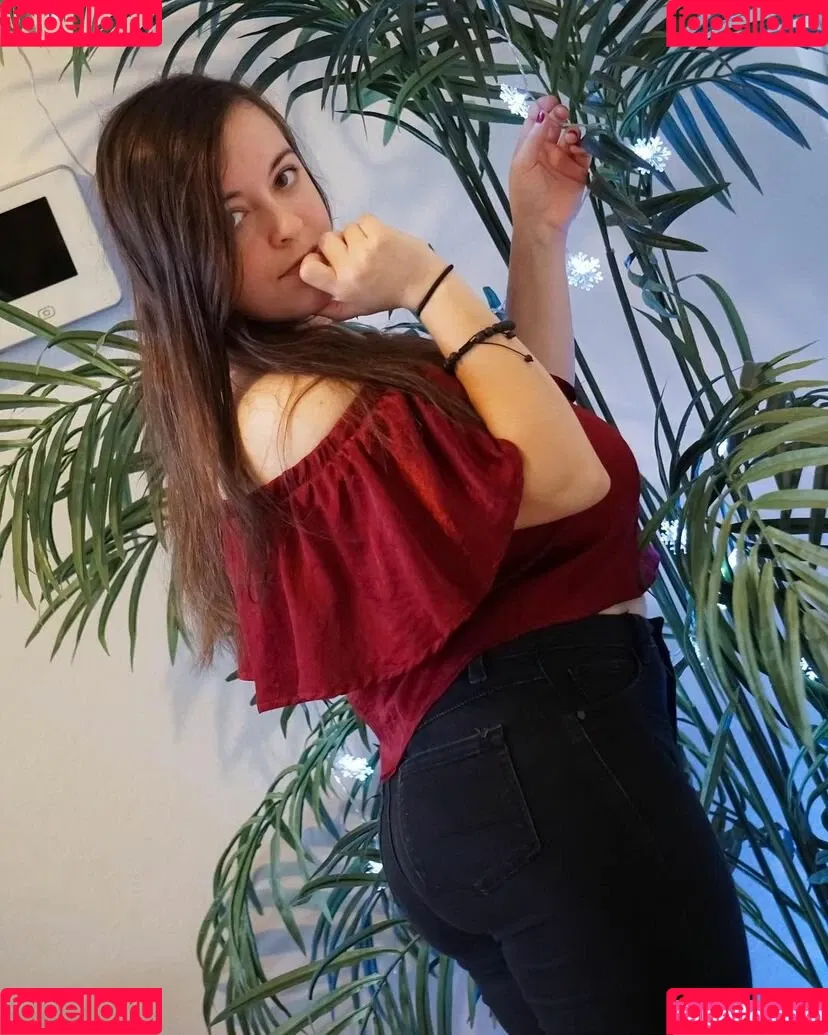 Stefanie Juicy Onlyfans Photo Gallery 
