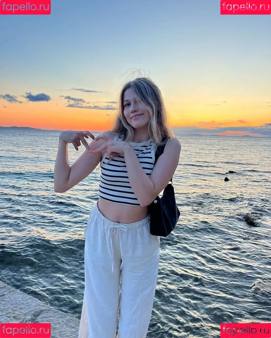 Anna ndc Onlyfans Photo Gallery 