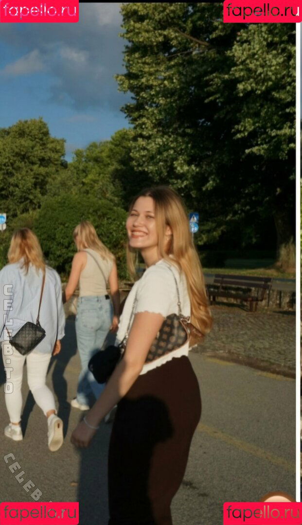 Anna ndc Onlyfans Photo Gallery 