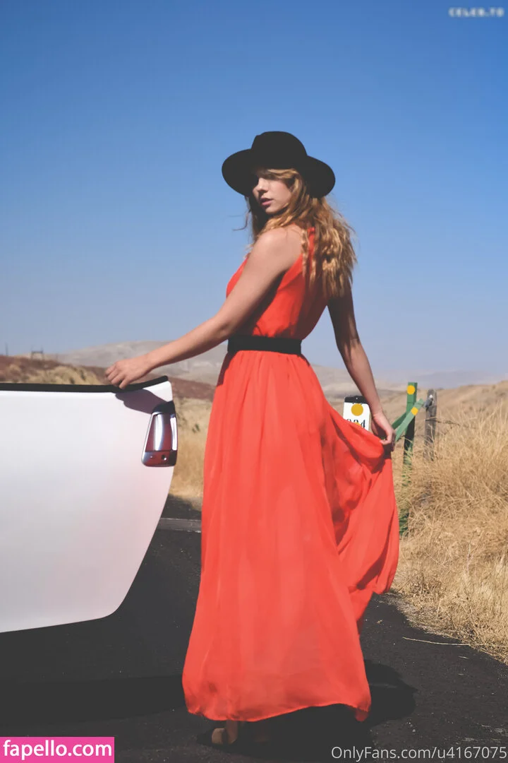 kaylacoyote Onlyfans Photo Gallery 