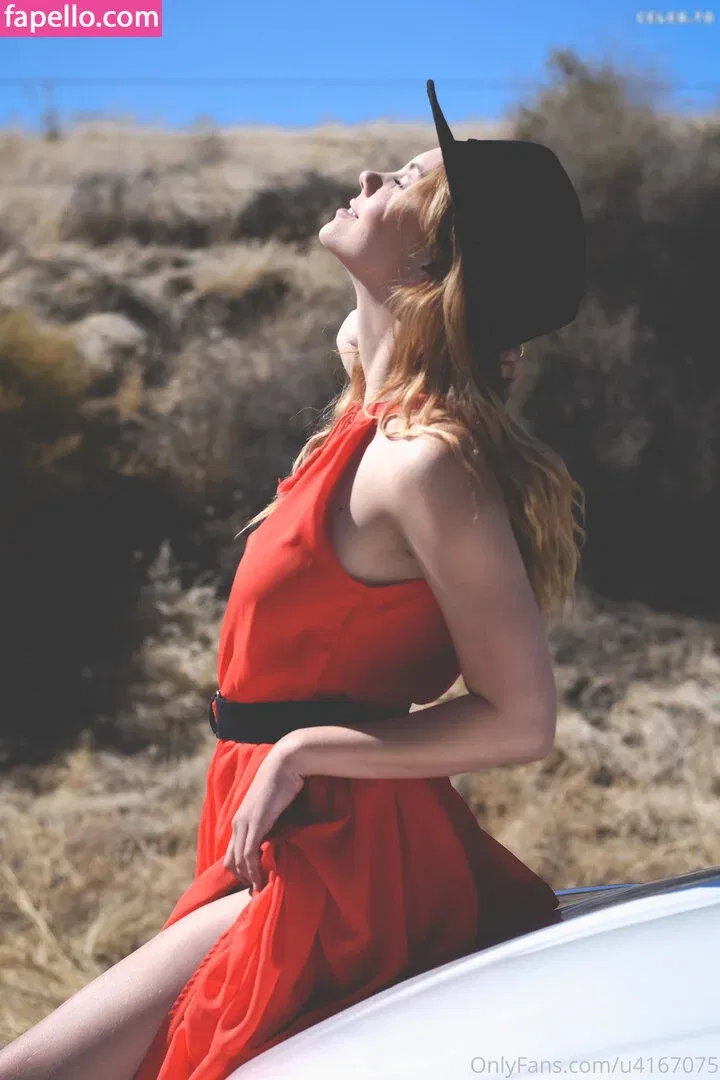 kaylacoyote Onlyfans Photo Gallery 