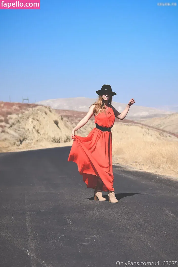 kaylacoyote Onlyfans Photo Gallery 