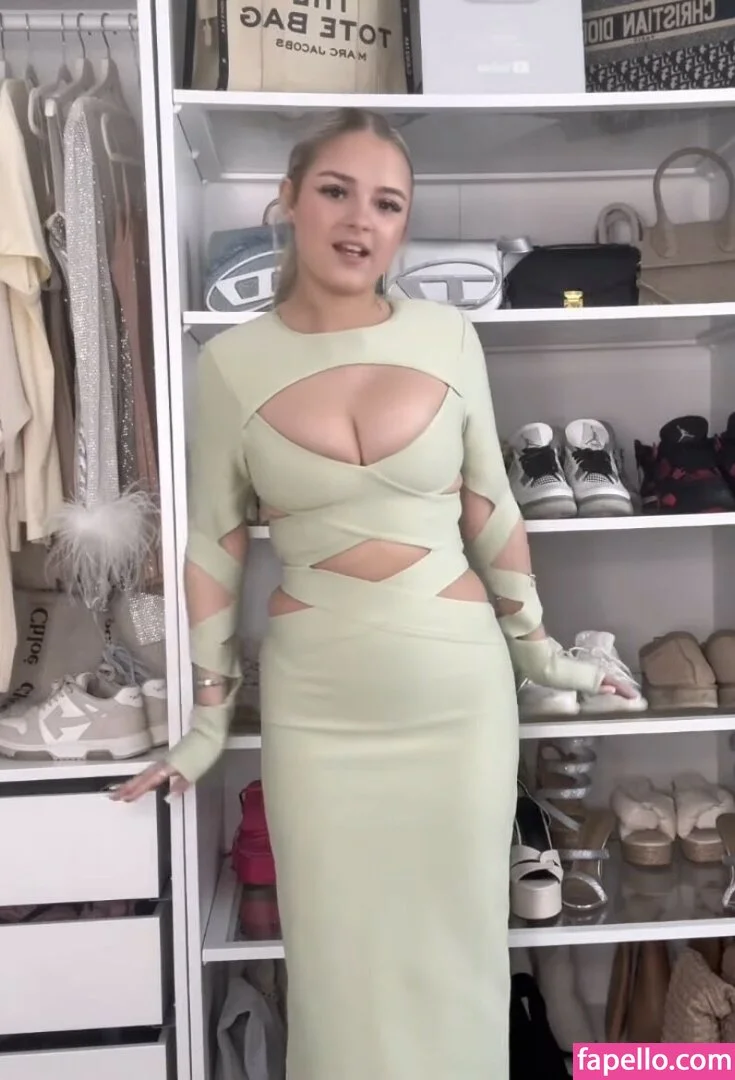 Brooke Marsden Onlyfans Photo Gallery 