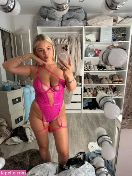 Brooke Marsden Onlyfans Photo Gallery 