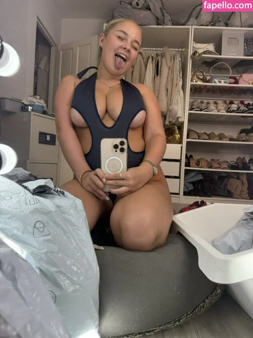 Brooke Marsden Onlyfans Photo Gallery 