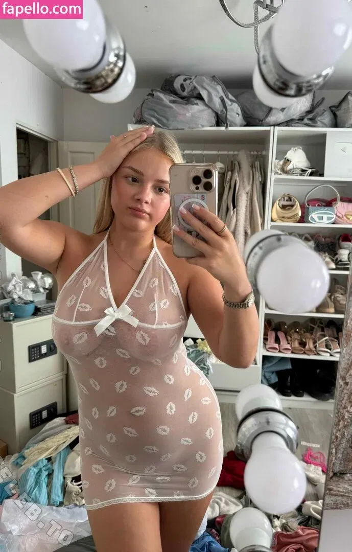 Brooke Marsden Onlyfans Photo Gallery 