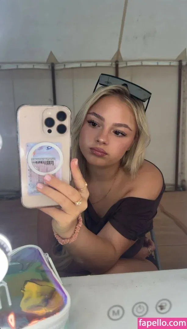 Brooke Marsden Onlyfans Photo Gallery 