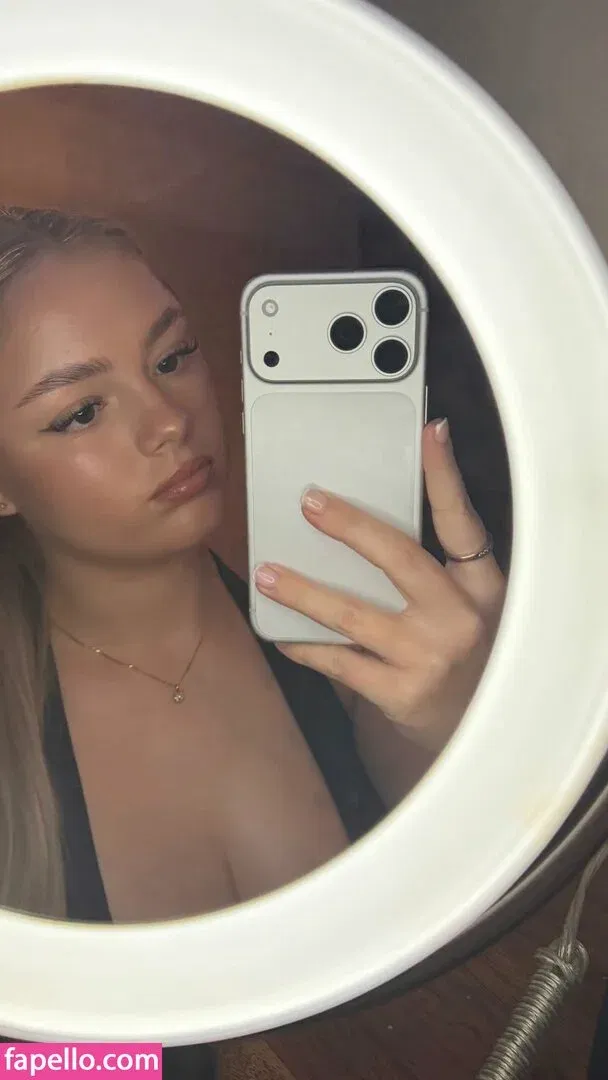 Brooke Marsden Onlyfans Photo Gallery 