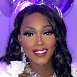 bigbugotti Onlyfans Photo Gallery 