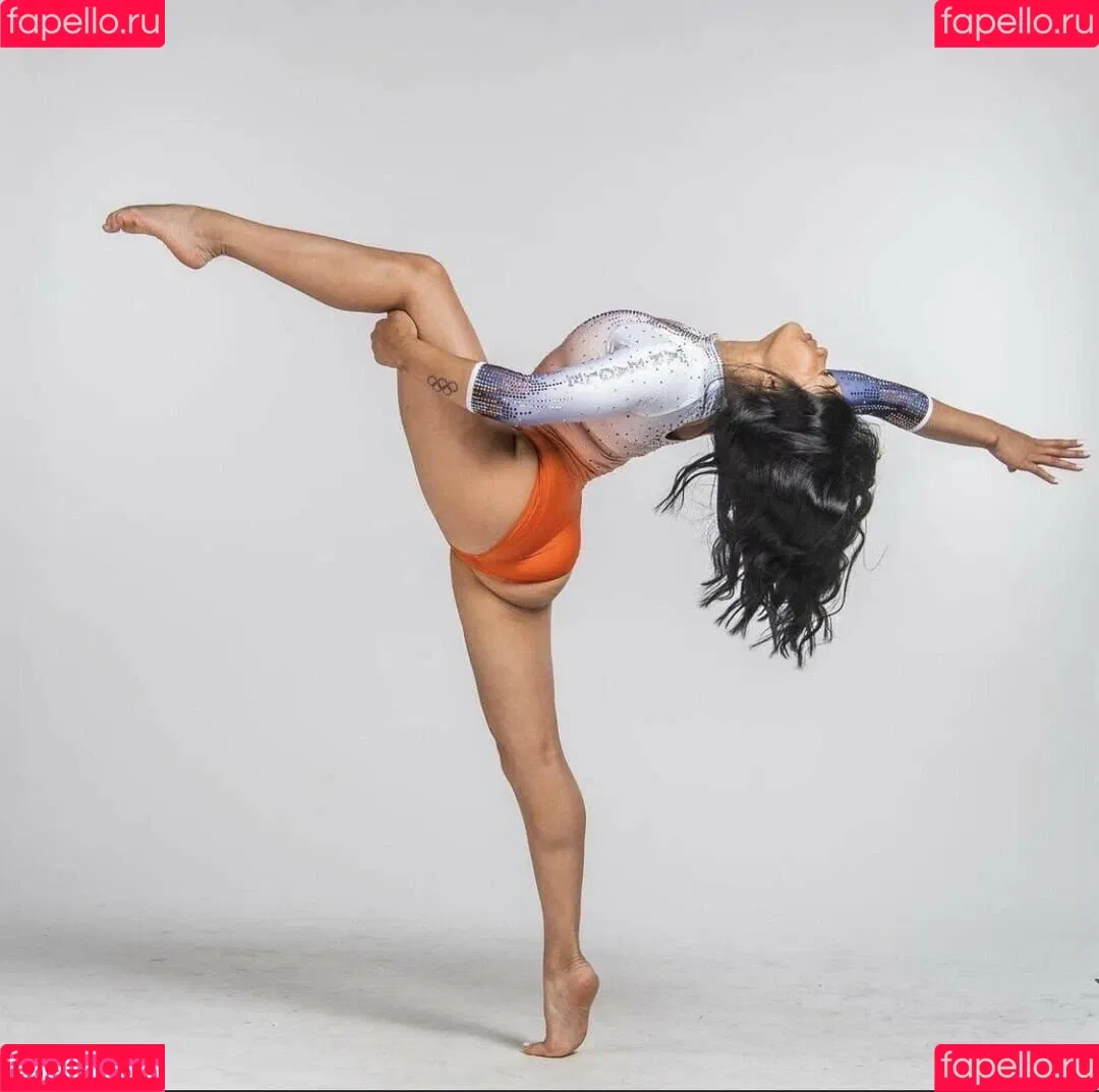 Suni Lee Onlyfans Photo Gallery 