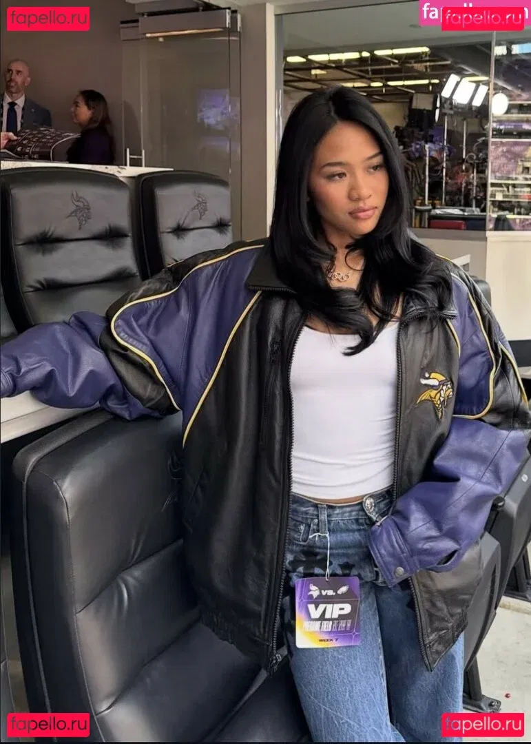 Suni Lee Onlyfans Photo Gallery 