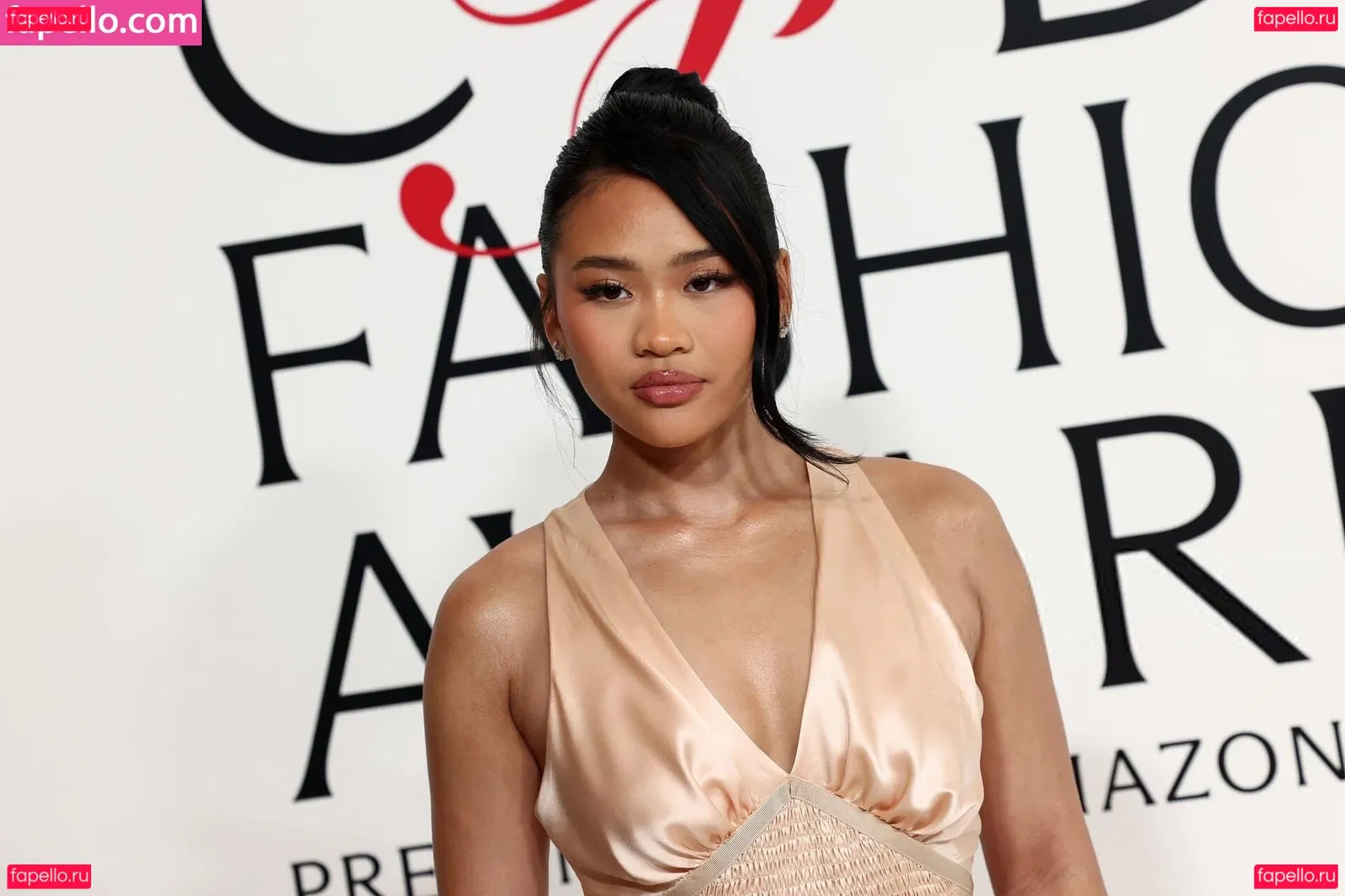 Suni Lee Onlyfans Photo Gallery 