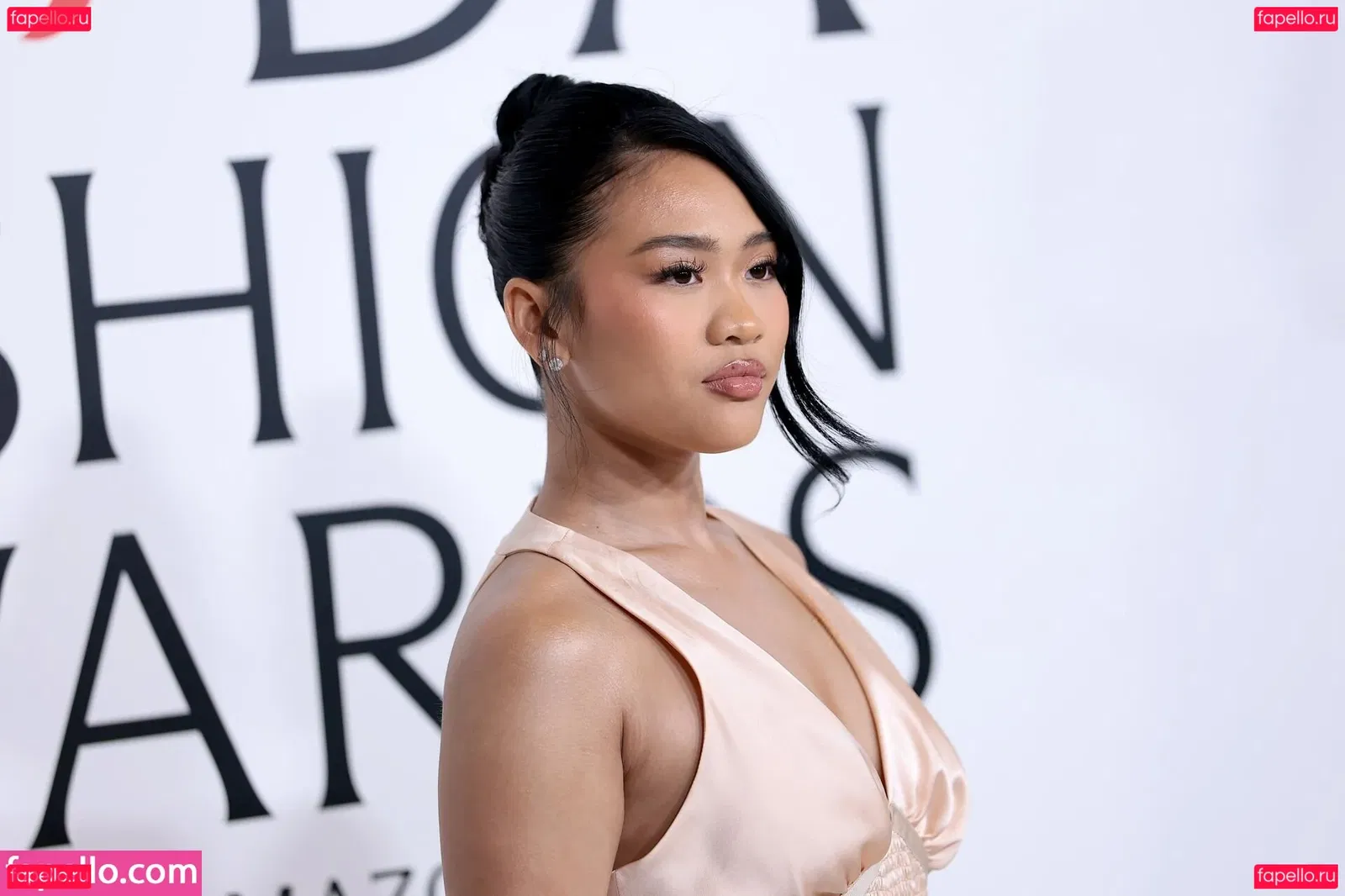 Suni Lee Onlyfans Photo Gallery 