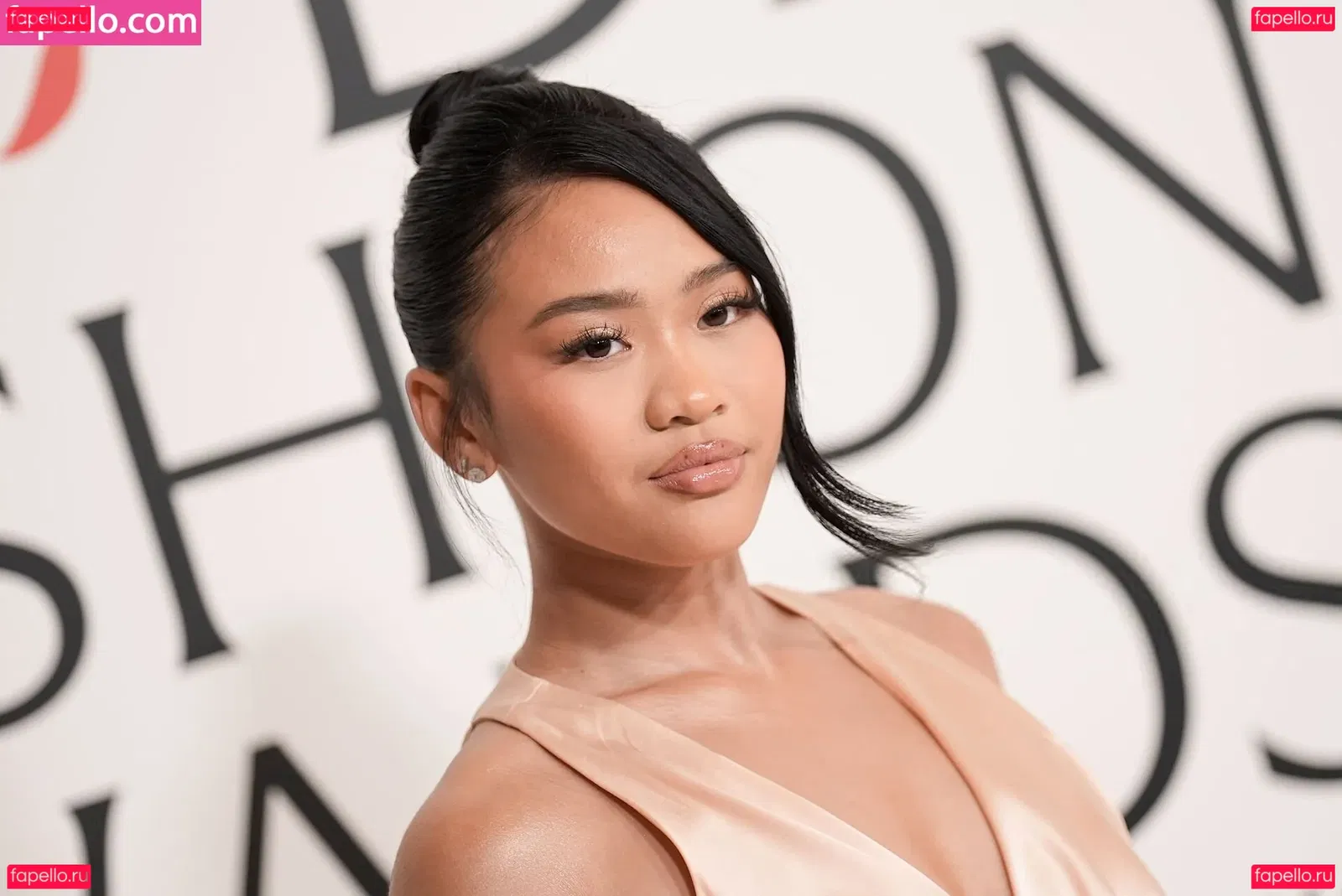 Suni Lee Onlyfans Photo Gallery 