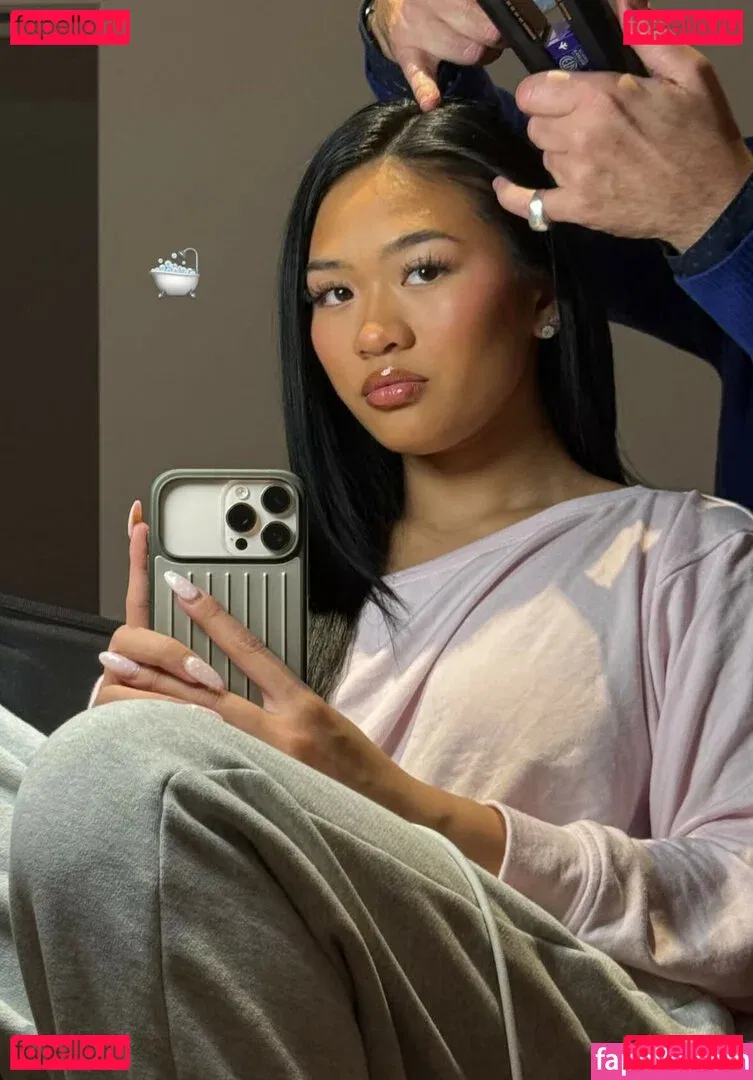 Suni Lee Onlyfans Photo Gallery 