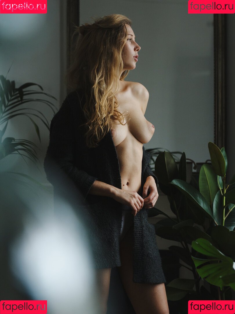 Amedea Marie Onlyfans Photo Gallery 