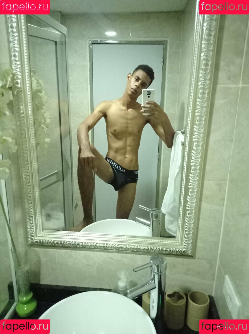 u117749224 Onlyfans Photo Gallery 