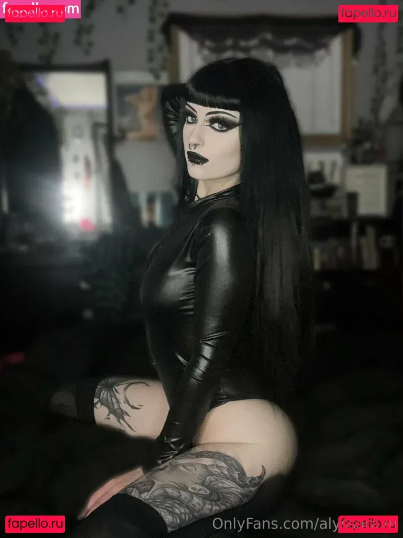 Alyssa Rayn Onlyfans Photo Gallery 