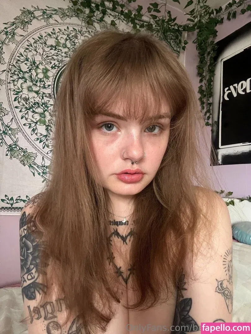 barbwirefree Onlyfans Photo Gallery 