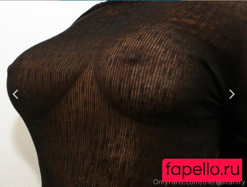 Tahiry Jose Onlyfans Photo Gallery 