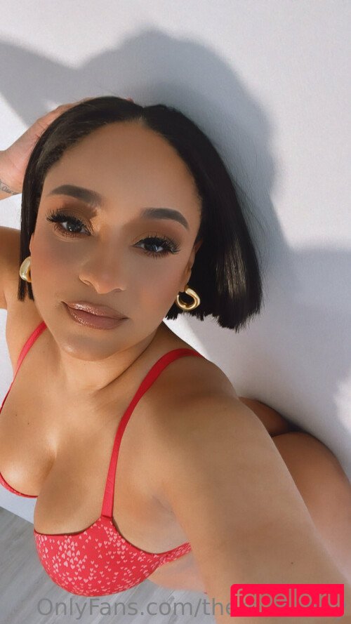 Tahiry Jose Onlyfans Photo Gallery 