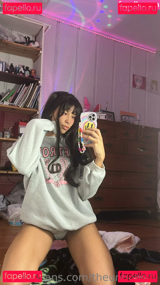 theunholychi Onlyfans Photo Gallery 