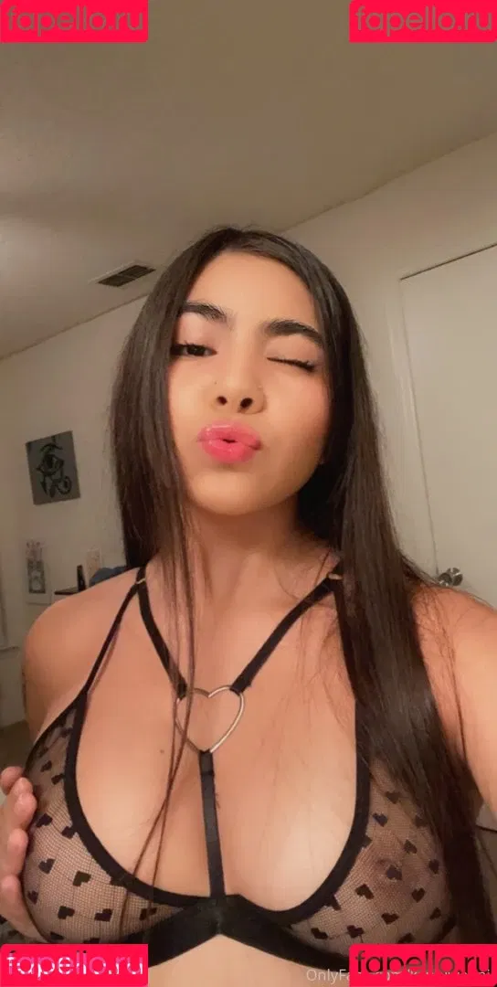 kenniwennii Onlyfans Photo Gallery 
